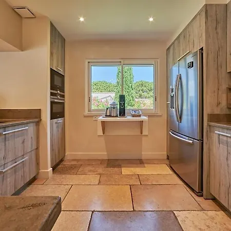 La Brisa-villa 3 Chambres- Piscine-saint-tropez Вілла